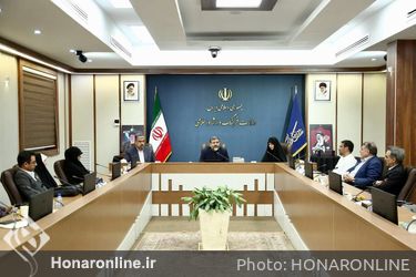 نشست فعالان مردمی حوزه عفاف و حجاب با حضور وزیر فرهنگ و ارشاد