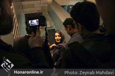 اکران مردمی فیلم "یک اتاق تاریک" در سینما آزادی
