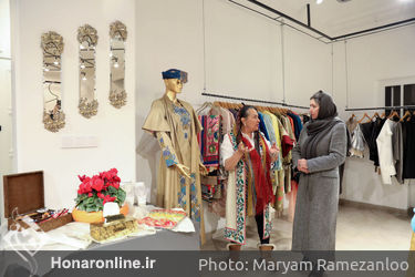 رونمایی از لباس ملکه برونئی با طراحی مهلا زمانی