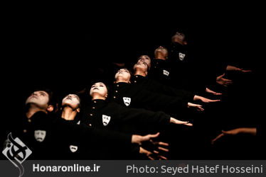 نمایش"چیزی شبیه زندگی"در عمارت نوفل‌لوشاتو