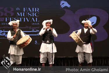 پنجمین شب از سی و هشتمین جشنواره موسیقی فجر در فرهنگسرای نیاوران