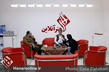 غرفه هنرآنلاین در پنجمین روز بیست و سومین نمایشگاه مطبوعات (1)