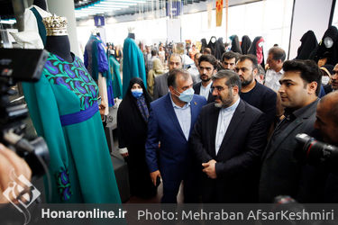 افتتاحیه یازدهمین جشنواره بین‌المللی مد و لباس فجر در برج میلاد