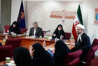 کتابِ «مسئله حجاب»؛ خط بطلانی بر دروغ‌های منتسب به اسلام در مواجهه با مقام زن