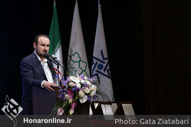 مراسم یادبود هنرمندان درگذشته سال 1395 در تالار ایوان شمس‎