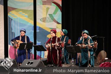 اجرای گروه خنیاگران مهر در چهارمین شب جشنواره موسیقی فجر - ایوان شمس