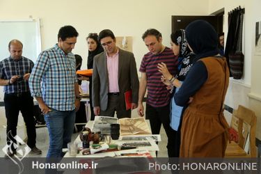 بازدید مدیر کل از کارگاه های بیست و ششمین جشنواره هنرهای تجسمی در ایلام