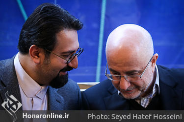 تقدیر هنرمندان تئاتر از علی مرادخانی در کافی شاپ خانه کتاب دانشگاه