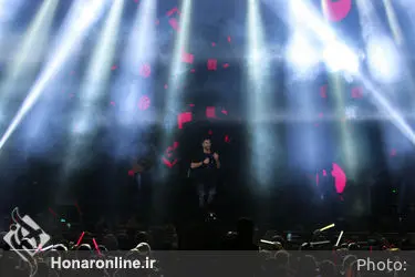 اجرای کنسرت زانیار خسروی در سالن میلاد نمایشگاه