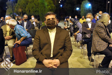 نشست صمیمانه هنرمندان و فعالان هنرهای تجسمی با وزیر فرهنگ و ارشاد اسلامی(1)