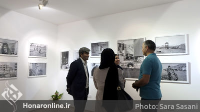 نمایشگاه عکس‌های جاوید تفضلی و سما صفایی در گالری سایه پلاس