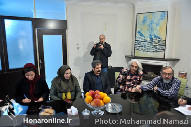 بازدید معاون امور هنری وزارت فرهنگ و ارشاد اسلامی از دبیرخانه سی و ششمین جشنواره بین‌المللی تئاتر فجر