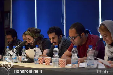 نمایشنامه خوانی نمایش پروانه الجزایری