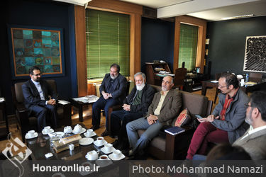 نشست شورای هماهنگی انجمن‌های تجسمی با معاون هنری وزارت ارشاد