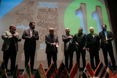  برگزیدگان یازدهمین دوسالانه کاریکاتور معرفی شدند / ملانوروزی: دوسالانه دوازدهم از امروز آغاز شود / انجمن کاریکاتوریست‌های ترکیه از شجاعی طباطبایی تقدیر کرد 