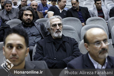 مراسم ختم والده مدیر کل دفتر موسیقی در مسجد نور تهران‎