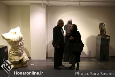 نمایشگاه مجسمه‌های سیمین اکرامی در گالری دیلمان
