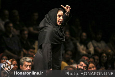 نمایش "عاشقانه‌های خیابان" در تماشاخانه ایرانشهر