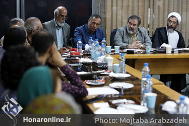 نشست مدیران هنری و نمایندگان مجلس در موزه هنرهای معاصر‎