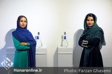 نمایشگاه عکس و چیدمان‌های طیبه نصر اللهی و سارا ساسانی در گالری فردا