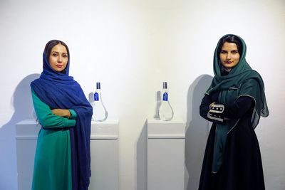 نمایشگاه عکس و چیدمان‌های طیبه نصر اللهی و سارا ساسانی در گالری فردا