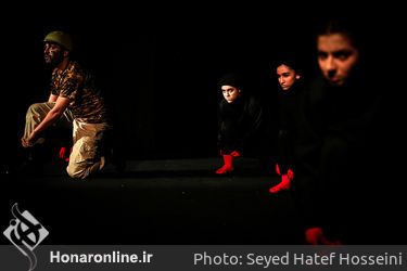 نمایش "آنالیز" در تماشاخانه ایران تماشا