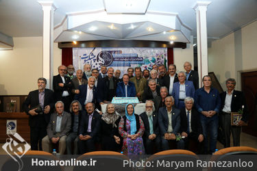 تجلیل از هنرمندان پیشکسوت متولد اردیبهشت ماه