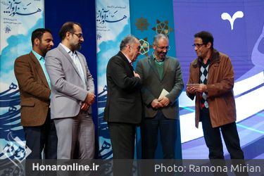 رونمایی از آلبوم "علی‌اصغر شاه‌زیدی" در حوزه هنری