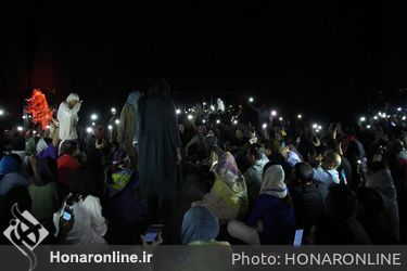 نمایش "یک دقیقه و سیزده ثانیه" در پردیس شهرزاد