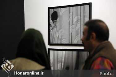 افتتاحیه نمایشگاه عکس یوریک کریم مسیحی با عنوان "تهران، غیر رسمی" در گالری دنا 