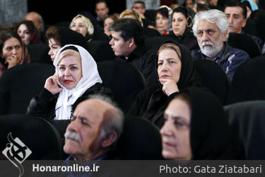 مراسم یادبود هنرمندان درگذشته سال 1395 در تالار ایوان شمس‎