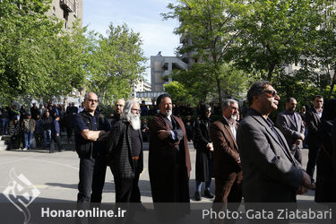 تشییع جنازه محمدابراهیم جعفری در دانشکده هنر 