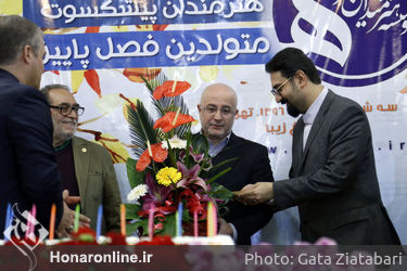 جشن تولد هنرمندان پیشکسوت متولد پاییز با تقدیر از مرادخانی برگزار شد