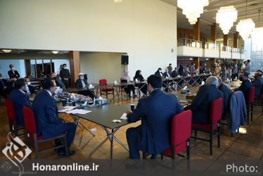 نشست وزیر فرهنگ و ارشاد اسلامی با اصحاب شعر و ادب با عنوان «خلوت انس» در تالار وحدت