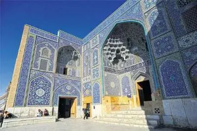 درخشش میدان امام (ره) اصفهان و معماری پرشکوه ایرانی