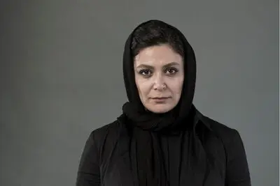 الهام کردا به نمایش "آهواره" پیوست