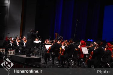 اجراى ارکستر ملی ایران با نام "شب موسيقى ارمنى" به رهبری مهمان رازمیک اوهانیان 