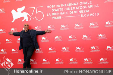 05 Director Amir Naderi attends Magic Lantern photocall during the 75th Venice Film Festival