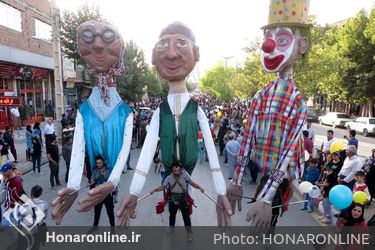 آغاز چهاردهمین جشنواره تئاتر خیابانی مریوان