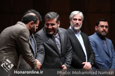 آیین اهدای جوایز پدیدآورندگان آثار شایسته تقدیر سی و نهمین جایزه کتاب سال 