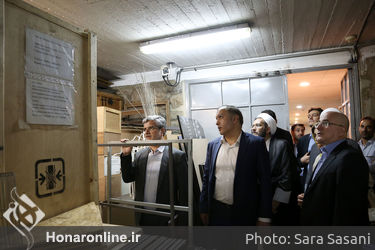 بازدید نمایندگان مجلس شورای اسلامی از موزه هنرهای معاصر
