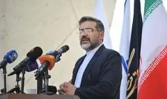 خلیج فارس تا ابد خلیج فارس خواهد بود/ دهم اردیبهشت روز اخراج غربی‌های استعمارگر است