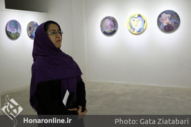 نمایش نقاشی های مهتاب مولوی در گالری مهروا