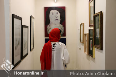 نمایشگاه گروهی " او " در گالری این‌جا 