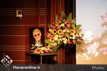 افتتاحیه نمایشگاه هنرهای سنتی در فرهنگستان هنر