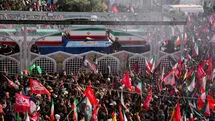 واکنش هنرمندان در وداع با رهبر شهید