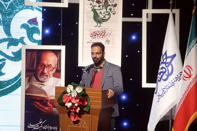 ادبیات انقلاب اسلامی فراتر از محدوده تاریخ و جغرافیا است