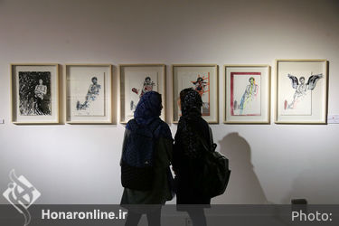 نمایشگاه آثار بیژن صفاری با همکاری هنرمندان معاصر در  گالری وی