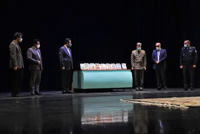 رونمایی از ۳۱ کتاب در ۴۰ سالگی آغاز جنگ | افضلی: بنیاد رودکی آماده همکاری در خلق آثار هنری دفاع مقدسی است