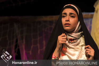 نمایش "زنان بیشه گل" در تالار چهارسو